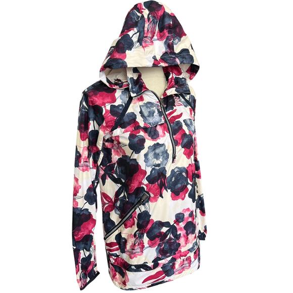 Lululemon Floral Quarter Zip Miss Misty Pullover Inky Floral Berry Hooded Jacket - Picture 5 of 14